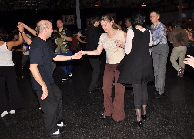 min 2008 11 08 fous swing 094